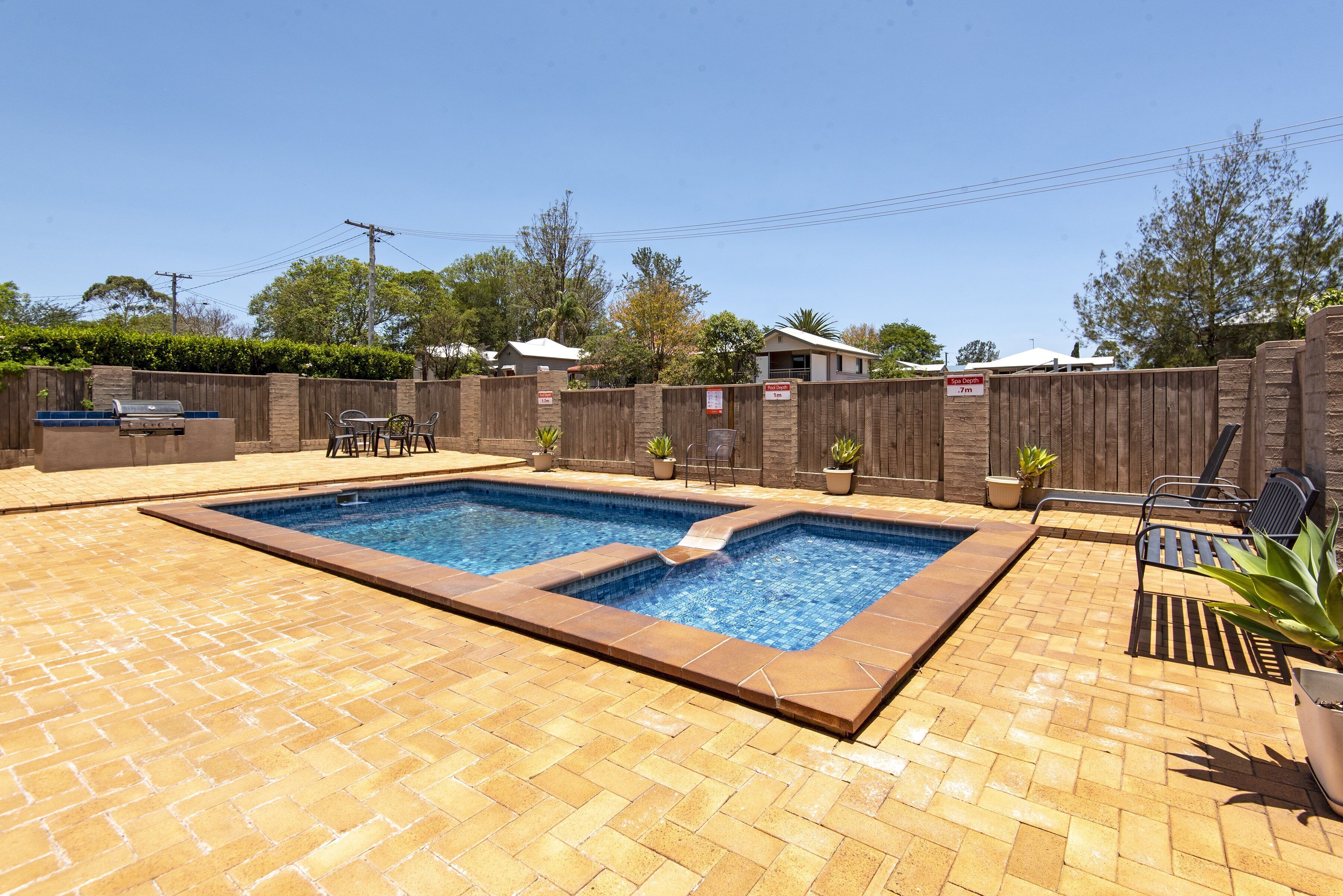 Centrally Located 1 Bedroom Self Contained Apartment