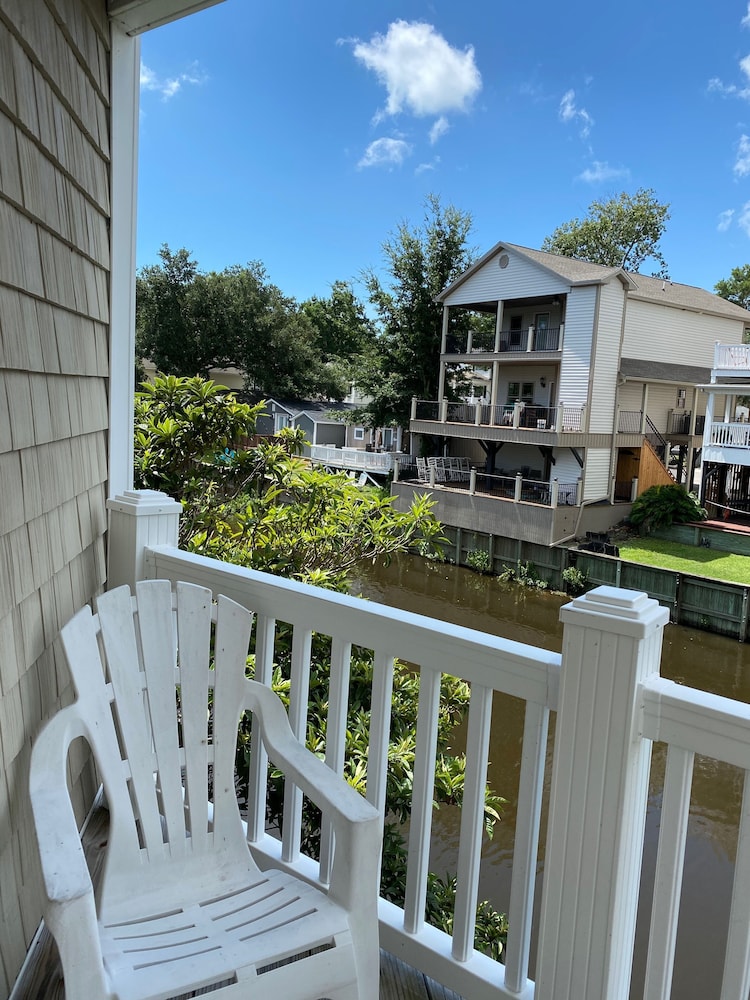Custom Home on LakeFront in Ocean Lakes