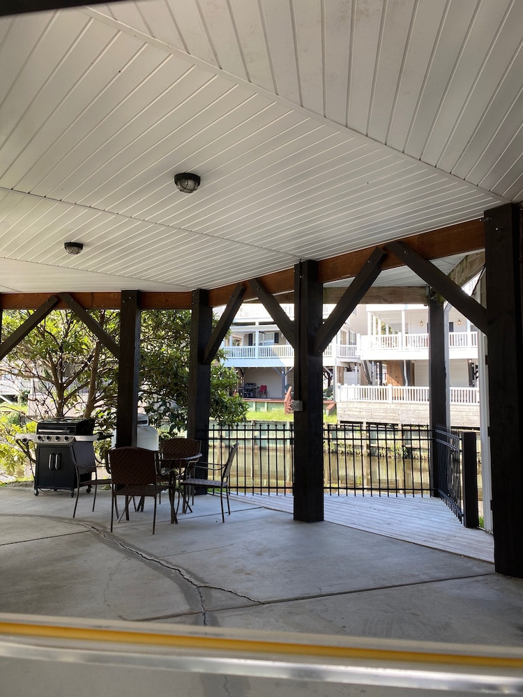 Custom Home on LakeFront in Ocean Lakes