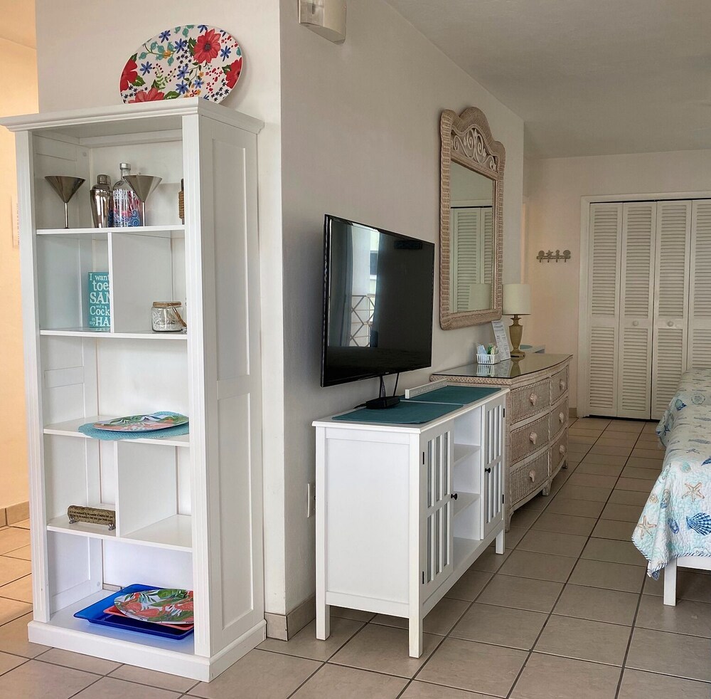 Beachside Unit 36 Key Colony Key Colony Beach Vrbo