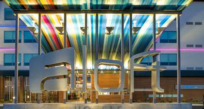 Aloft North Kansas City, a Marriott Hotel