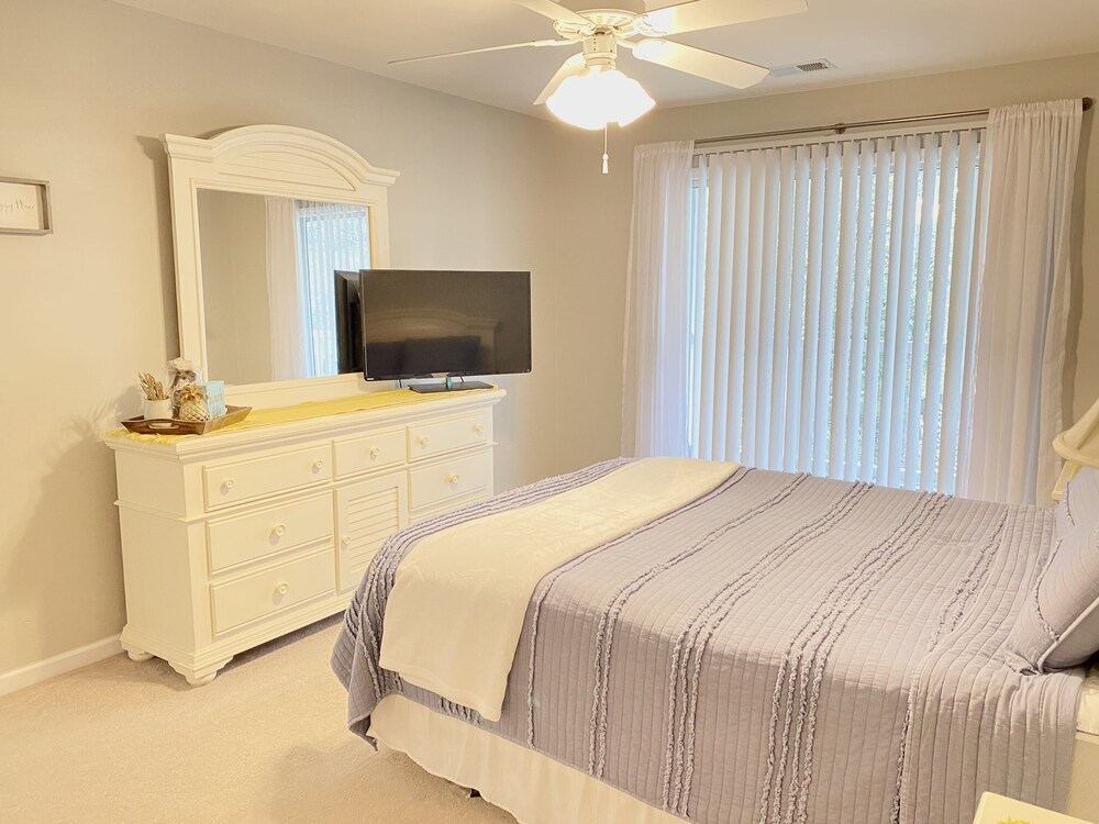 Spacious 3BR Condo on Golf Resort in Pawleys Island