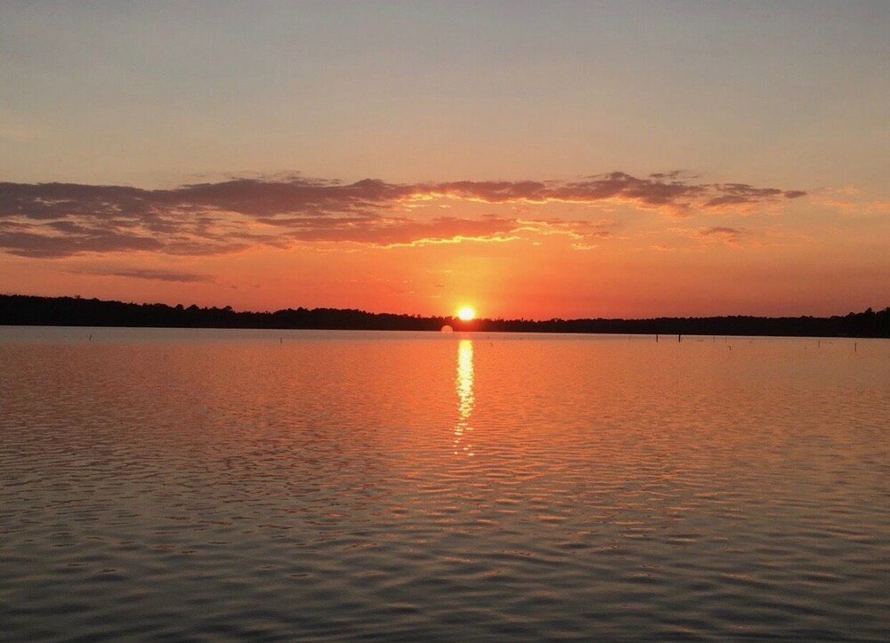 Cozy and Quiet Place on Beautiful Lake Claiborne in Homer, Louisiana in