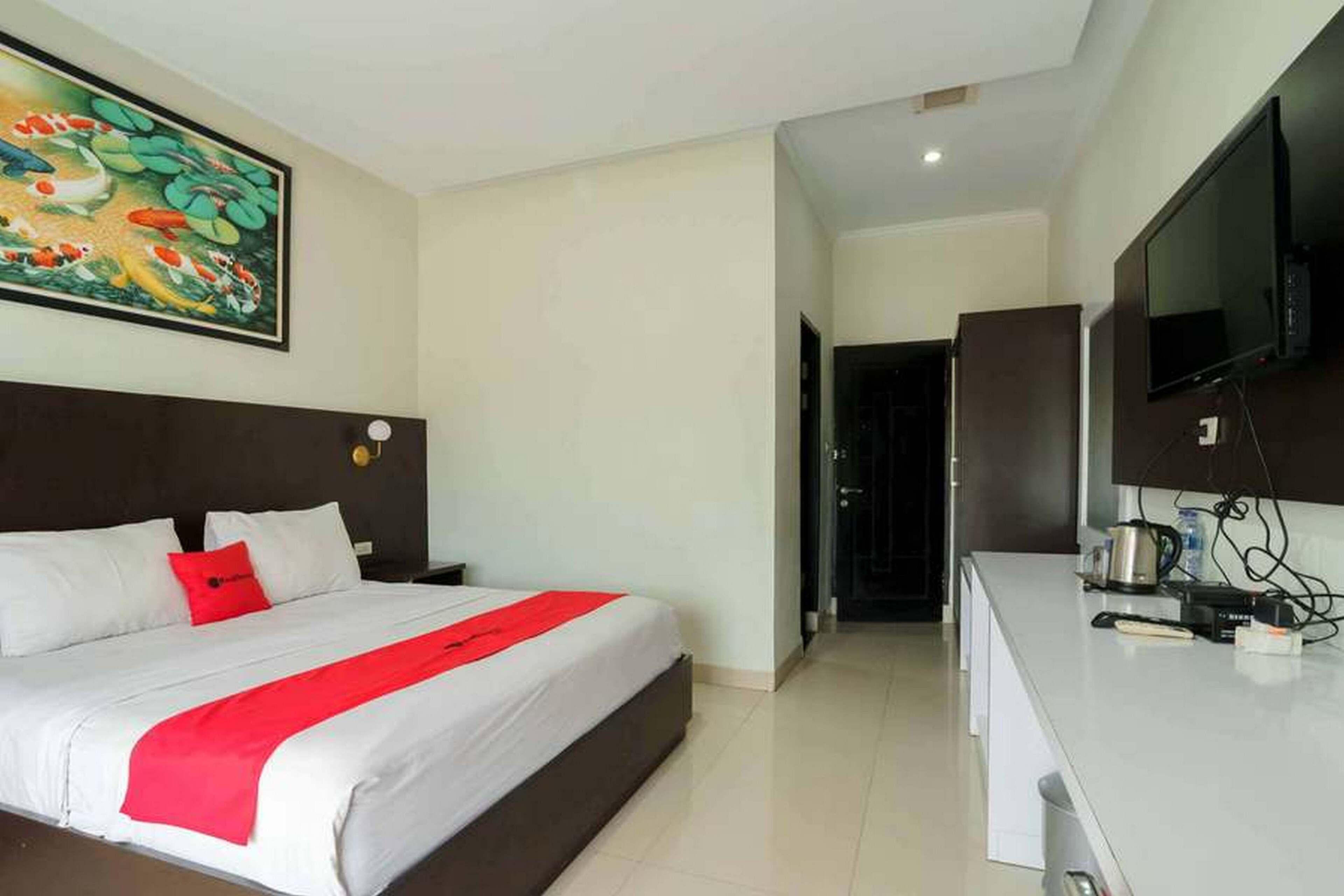 Reddoorz Near Pelabuhan Bakauheni Lampung Bakauheni Expedia Co Id