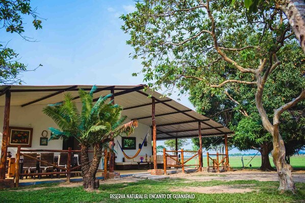 Reserva Natural El Encanto de Guanapalo en San Luis de Palenque