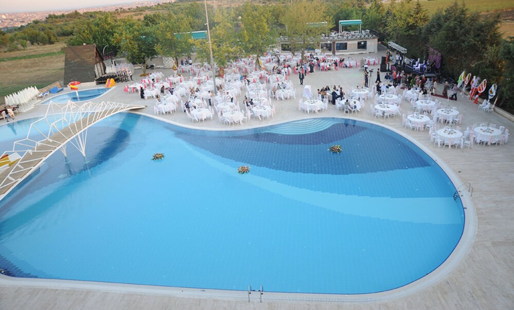 Outdoor pool, Green Aqua Park