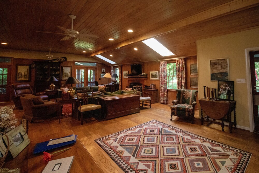 Cozy Flat Rock Mountain Home Flat Rock Vrbo