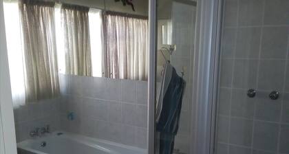 Casa Villa Guest House Carletonville - Suite 1