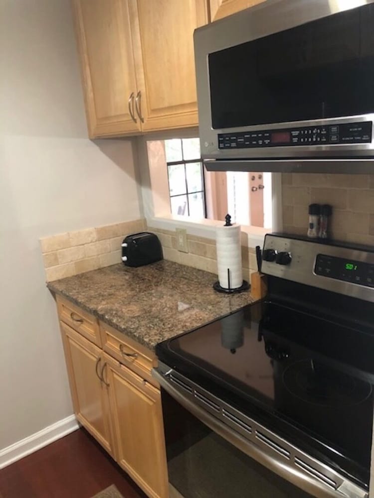 Best Midtown Location By the Park!