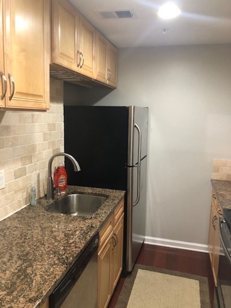 Best Midtown Location By the Park!