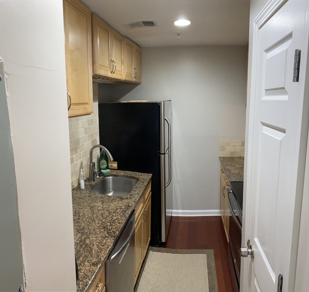 Best Midtown Location By the Park!