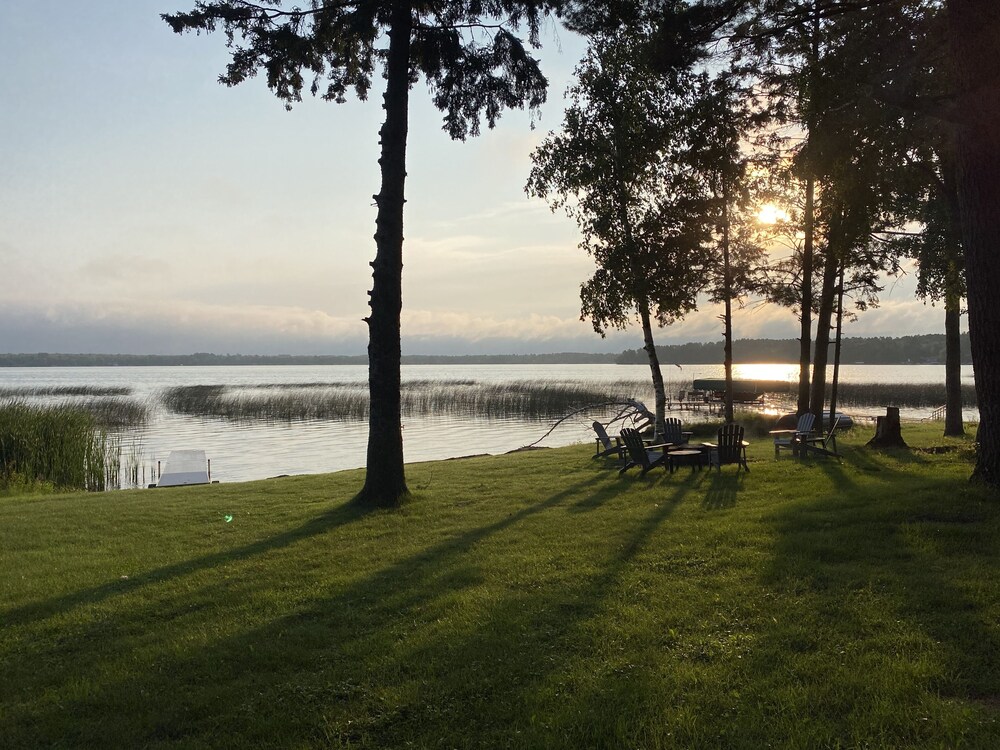 Calling Outdoor Adventurers! Resting on Grace Lake House with Home