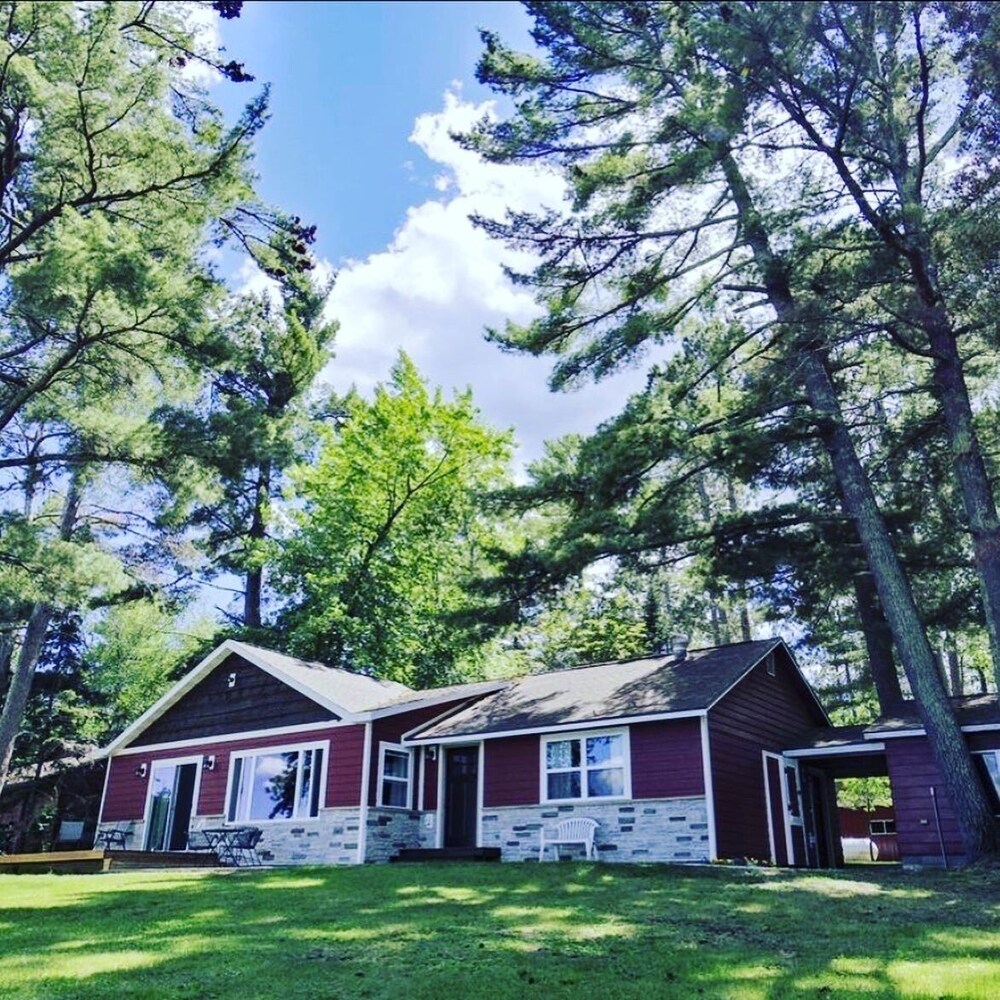 Calling Outdoor Adventurers! Resting on Grace Lake House with Home