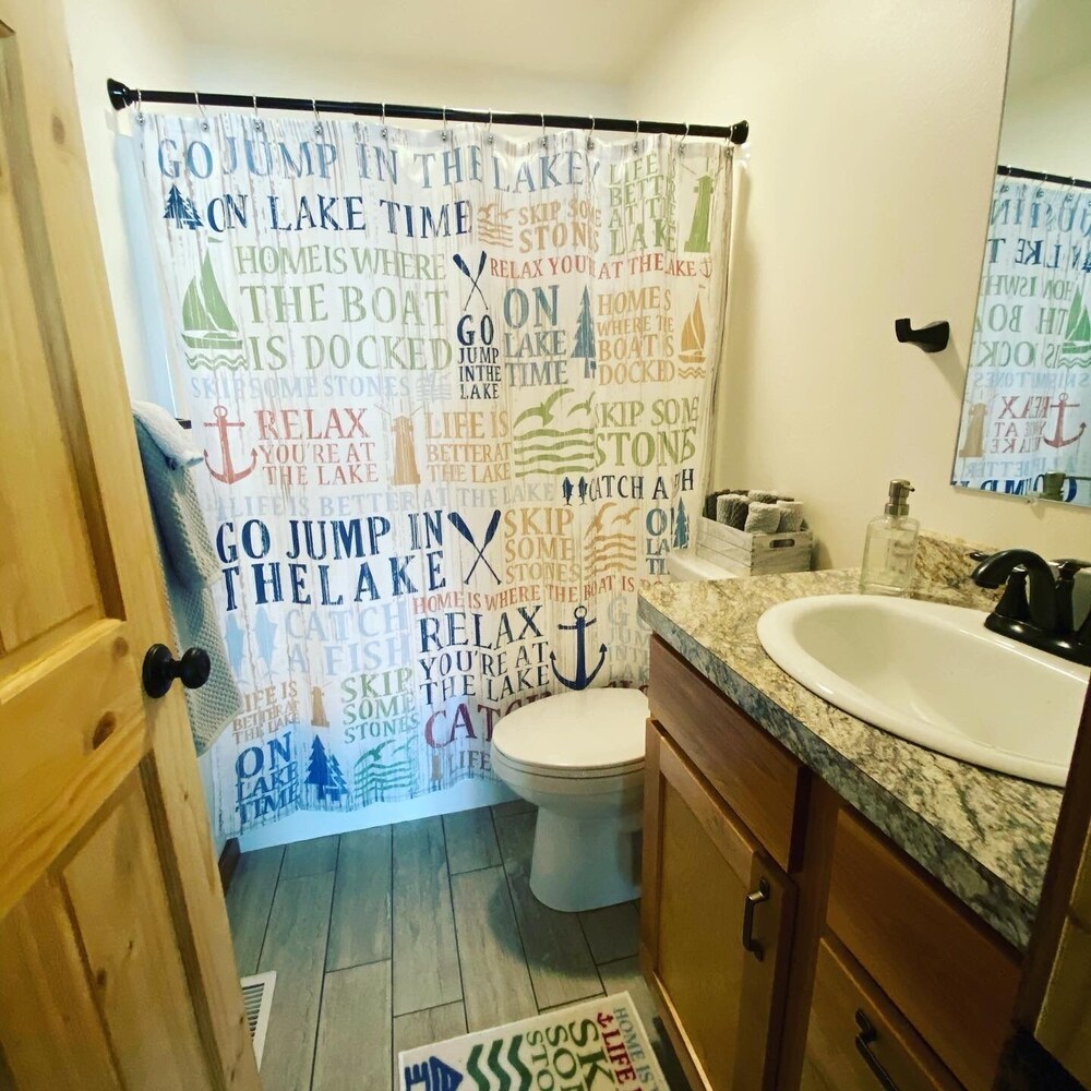 Calling Outdoor Adventurers! Resting on Grace Lake House with Home