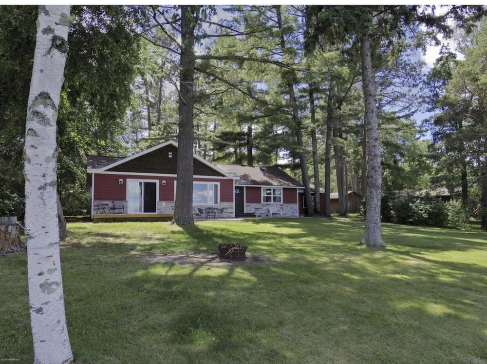 Calling Outdoor Adventurers! Resting on Grace Lake House with Home