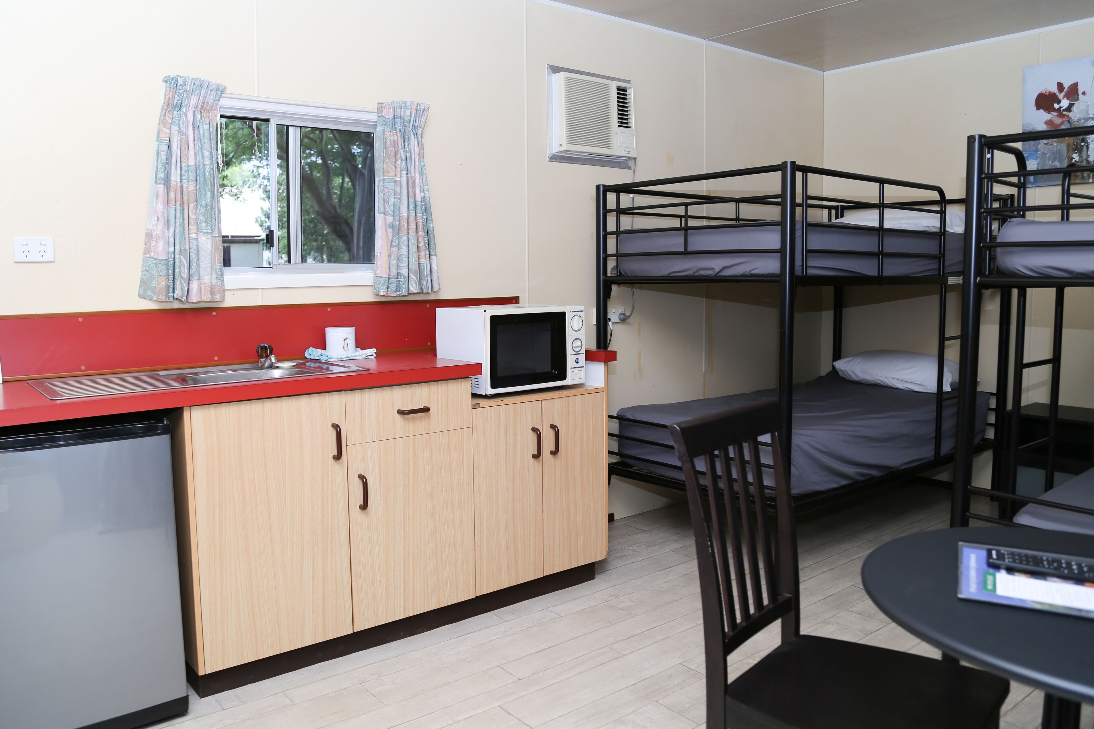 Esk Caravan Park & Motel