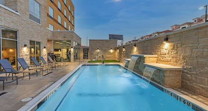 Fairfield Inn & Suites Houston Memorial City Area