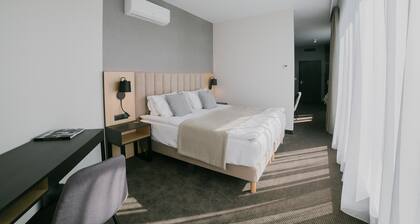 V Hotel Warsaw