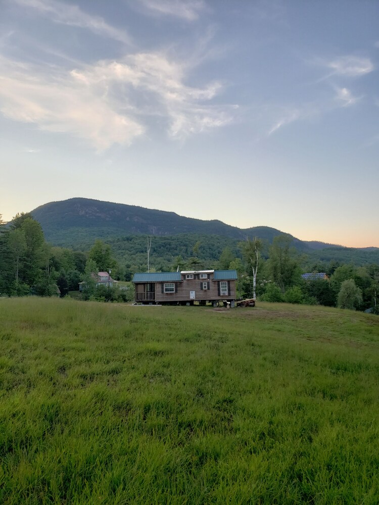 ADIRONDACK HIKERS PARADISE