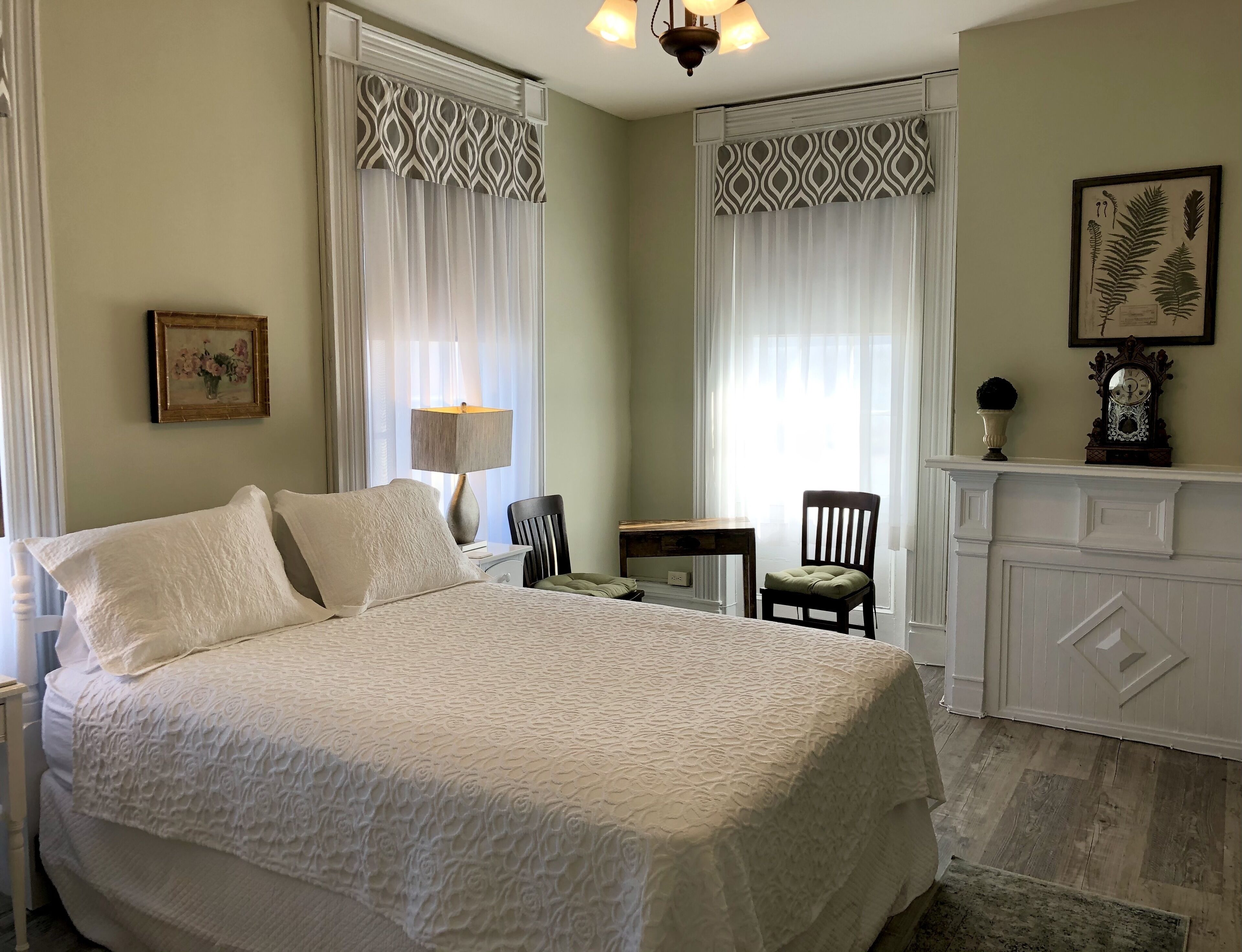 Heart of the Finger Lakes Historic Inn, Room 1 in Ithaca, United States