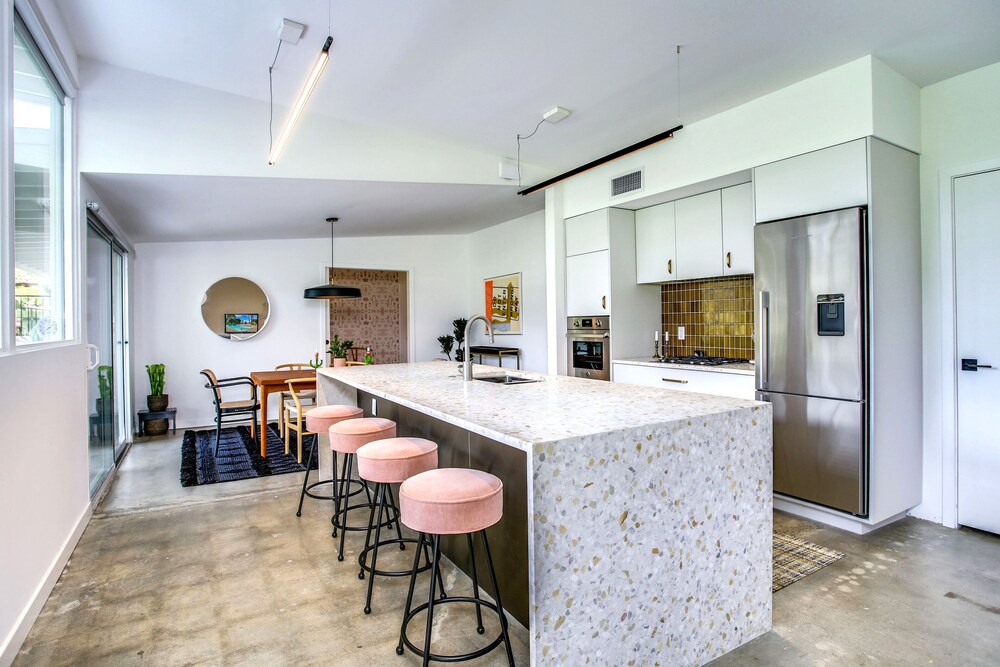 Newly Renovated Home Walking Distance to Indian Wells Tennis Garden