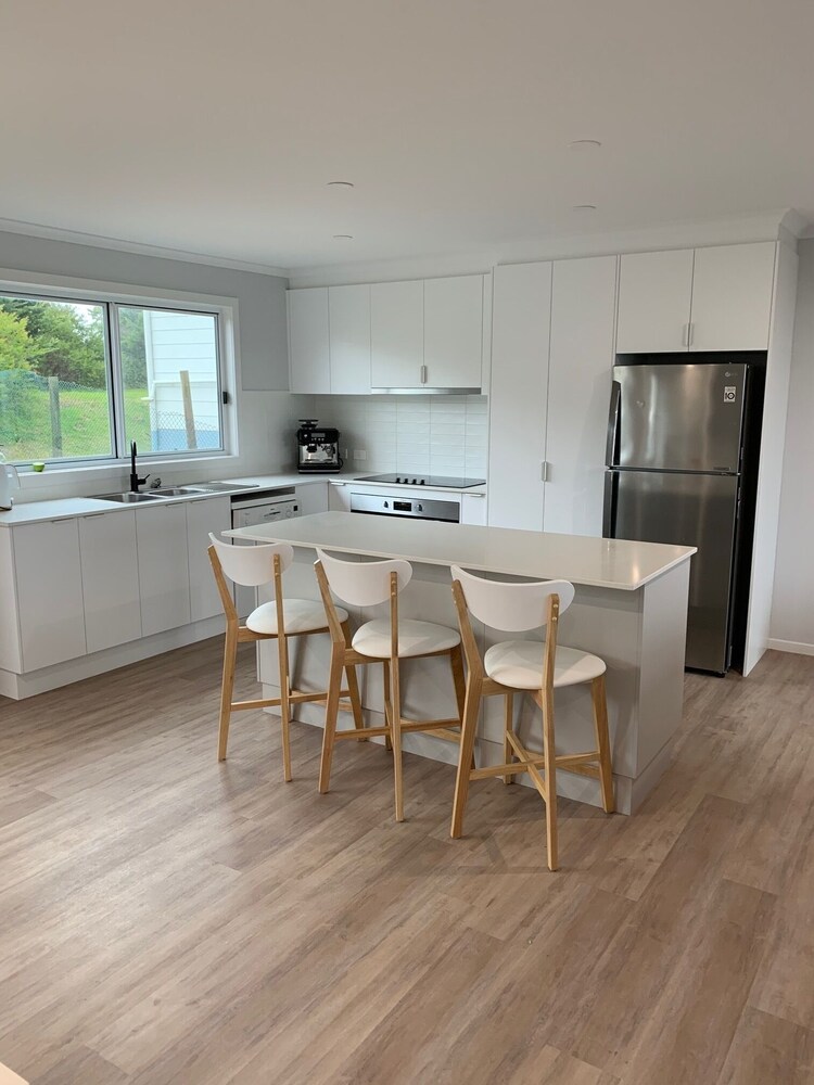 Brand New House with Amazing Views Deals & Reviews (Venus Bay, AUS) Wotif