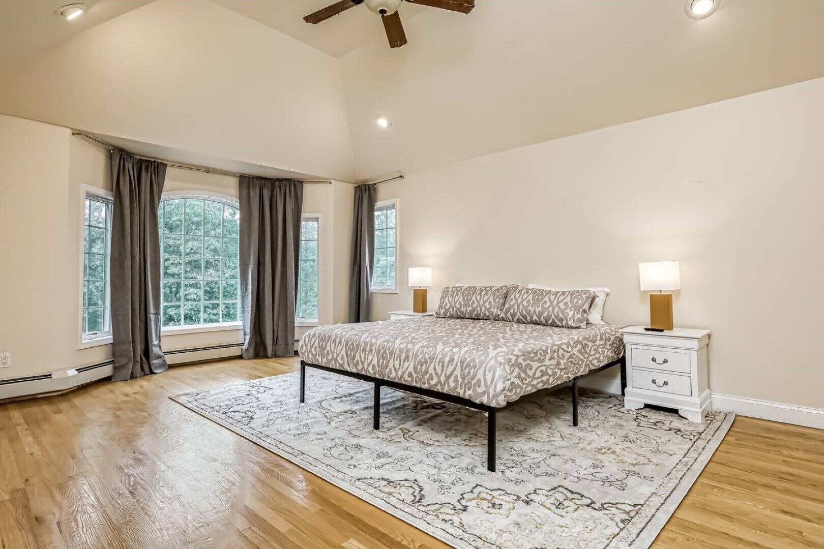 Private Home In The Hills of Pomona in Nyack, United States