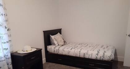 Homey 2-bedroom in Waco