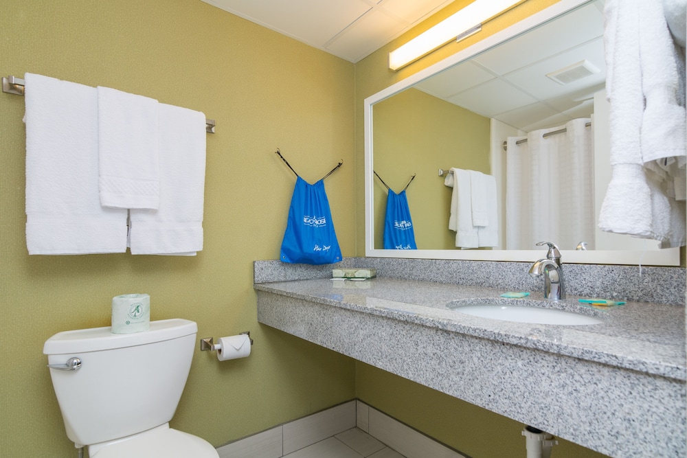 Beach House Dewey - Double Bed Room