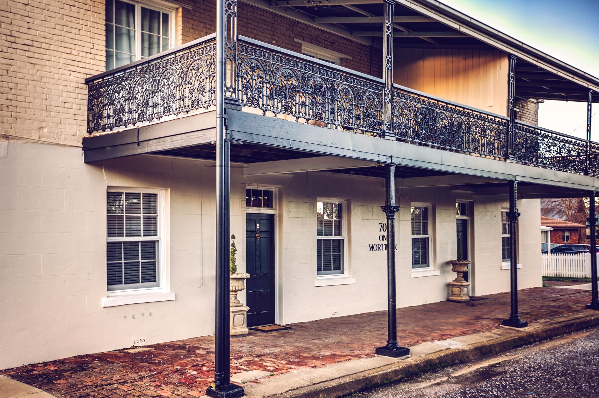 70 On Mortimer "jungle Room" is a Newly Renovated Self Contained 1 Bedroom Unit