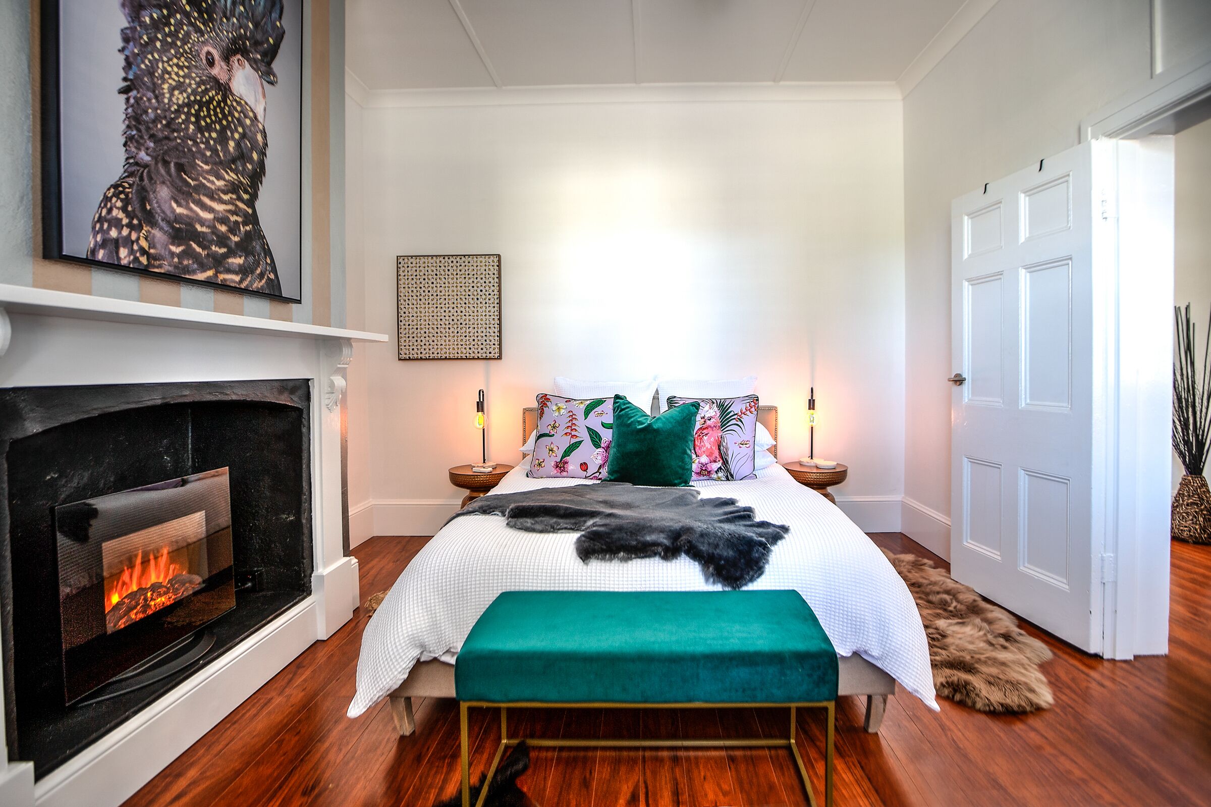 70 On Mortimer "black Cockatoo Room" is a Self Contained 1 Bedroom Unit