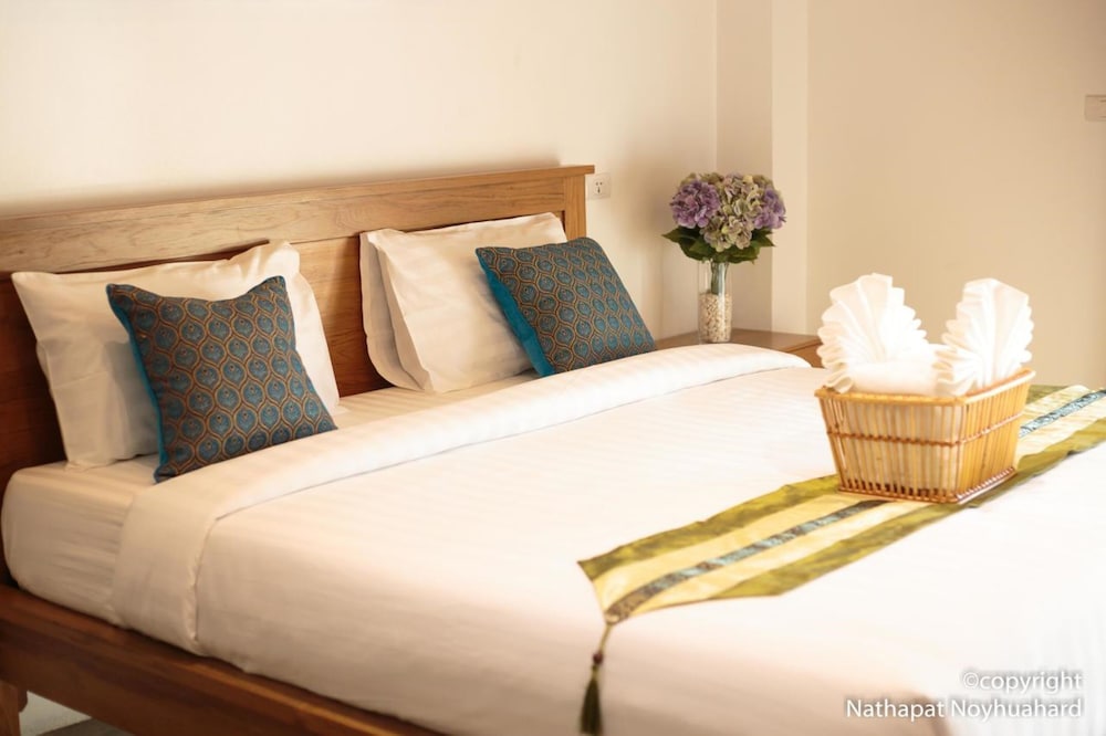 Photo - At Leaf Villa