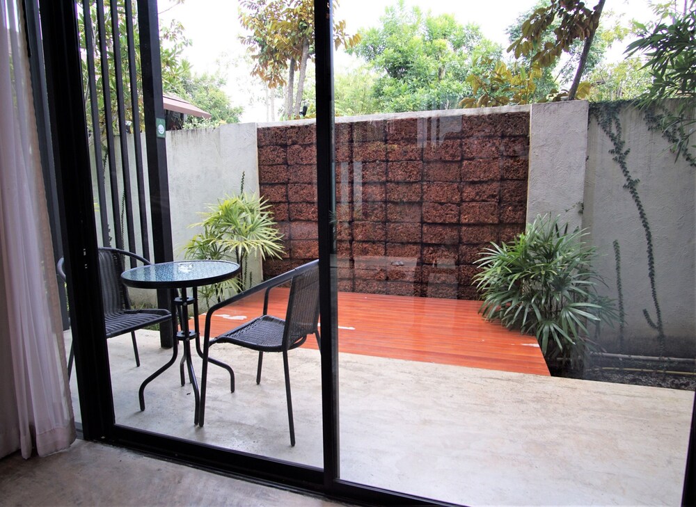 Photo - At Leaf Villa