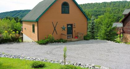 Northwood Views 4 Bedroom Chalet by Redawning