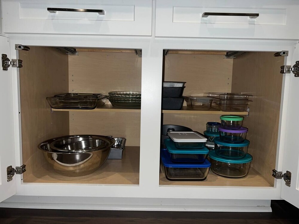 New Townhome | 2 Mins from downtown | AVL Mtn area