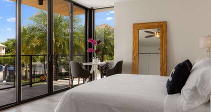 NEW Luxurious Condo/inlet & Ocean Views 106 Inlet Way Unit 103 - Palm Beach Shores