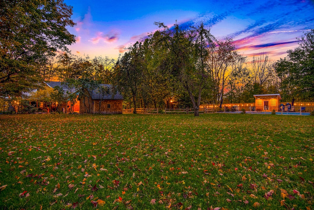 Modern Smart Home on 20 Pastoral Acres w/ Private Heated Pool & Hot Tub