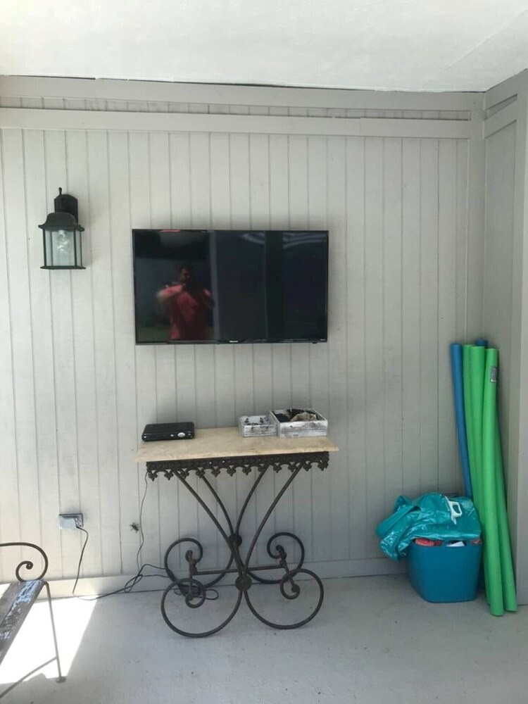 Bay St. Louis Crown Jewel/PRIVATE POOL