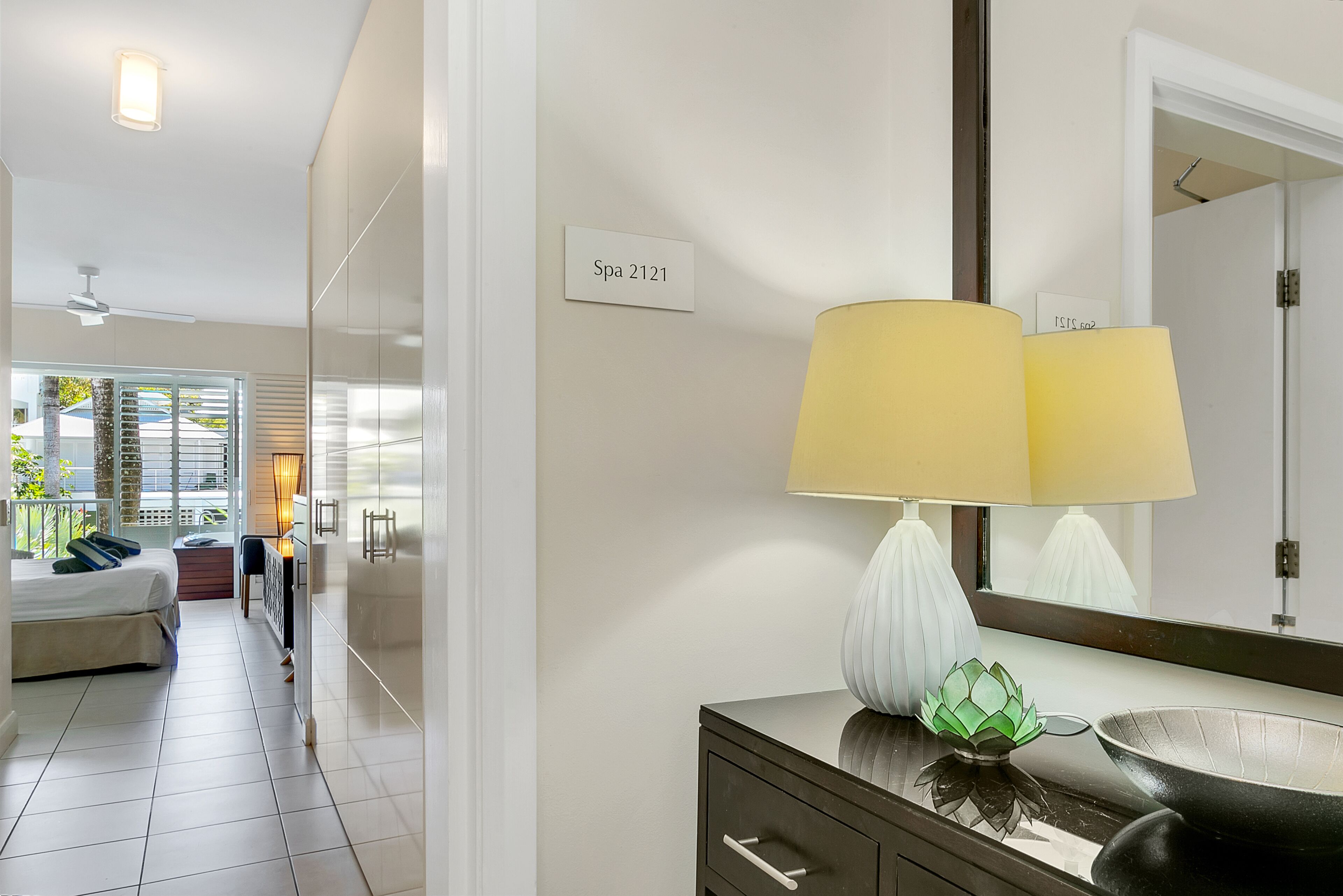 Peppers Beach Club Resort @ Palm Cove 2121/2122 3 Bedroom Apt Spa Bath