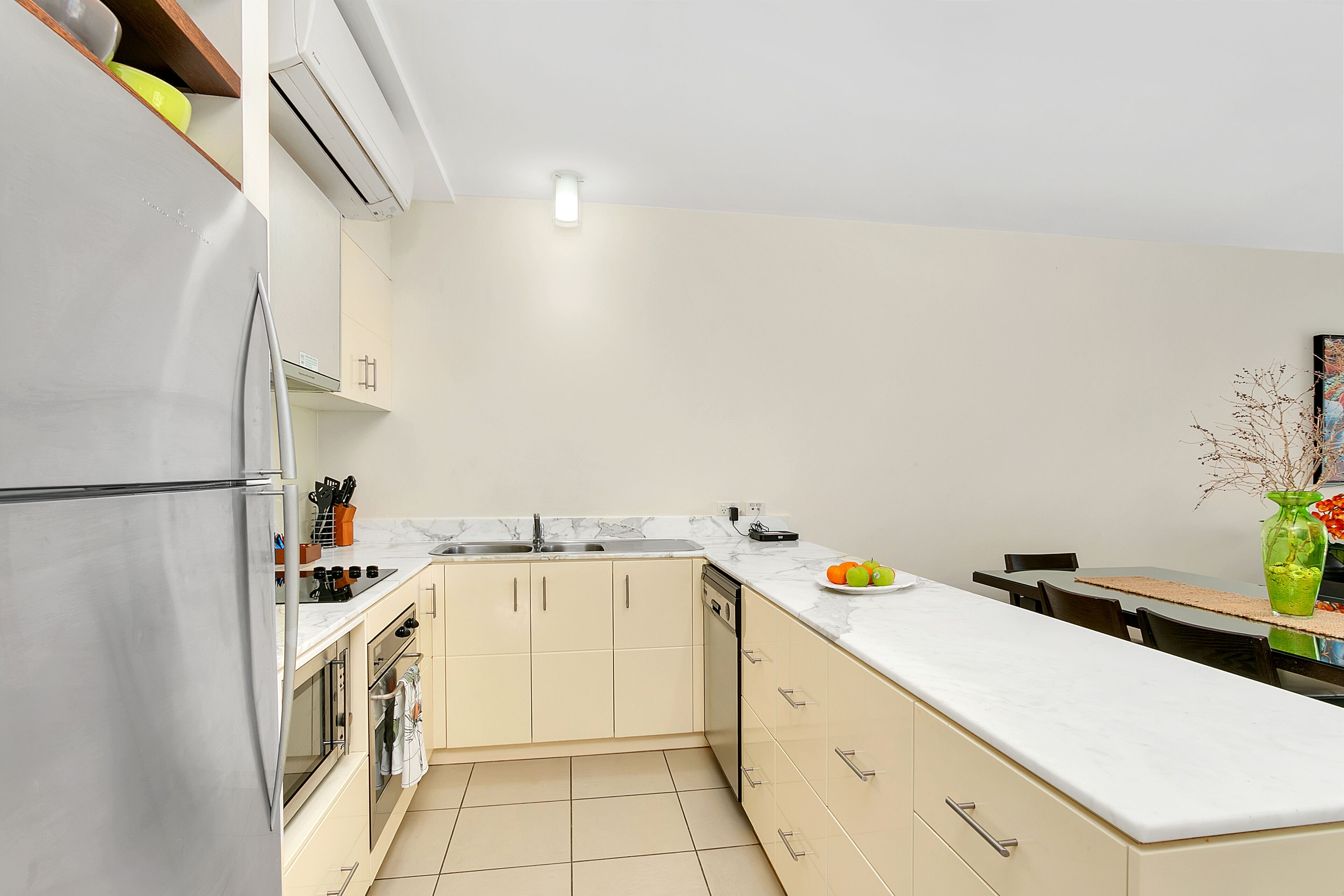 Peppers Beach Club Resort @ Palm Cove 2121/2122 3 Bedroom Apt Spa Bath