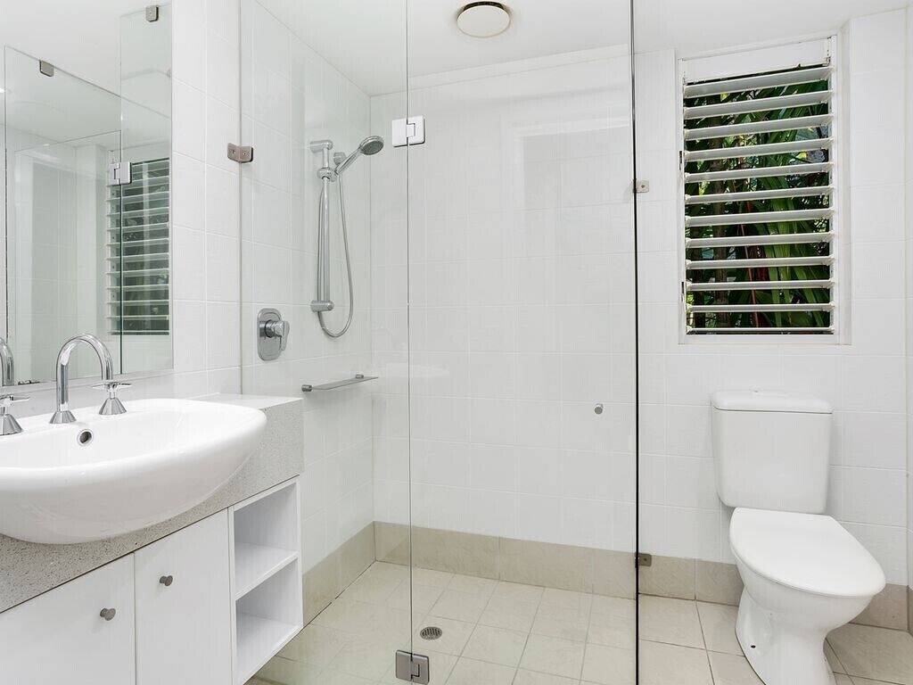 Peppers Beach Club Resort  3111/3112    Two Bedroom Apartment   Spa  Suite