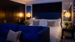 Premium bedding, free minibar, in-room safe, desk
