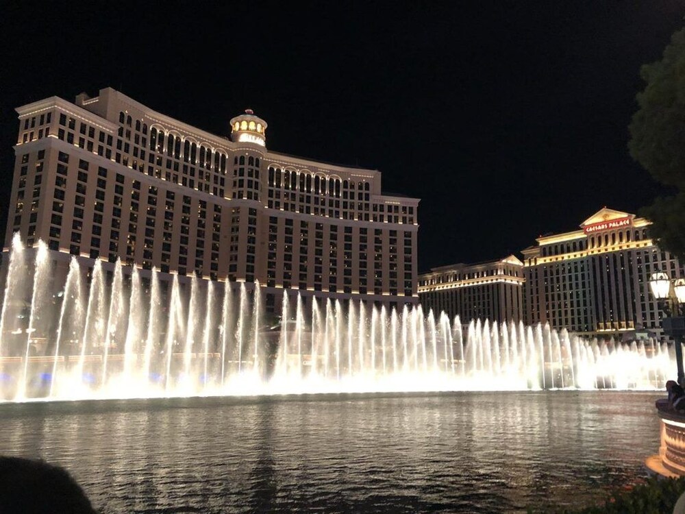 Hilton Trump Hotel Las Vegas 2 bedroom unit Sleeps 6 