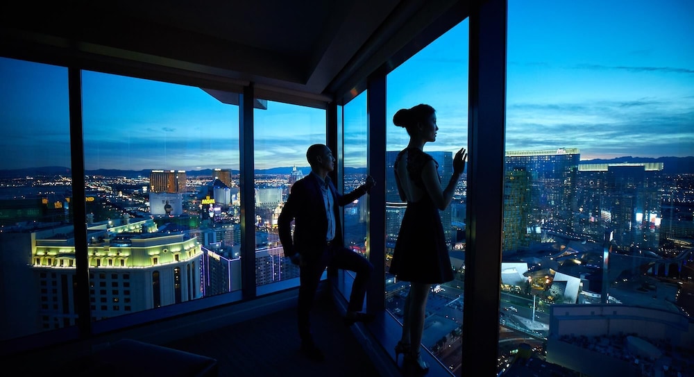 Hilton Trump Hotel Las Vegas 2 bedroom unit Sleeps 6 