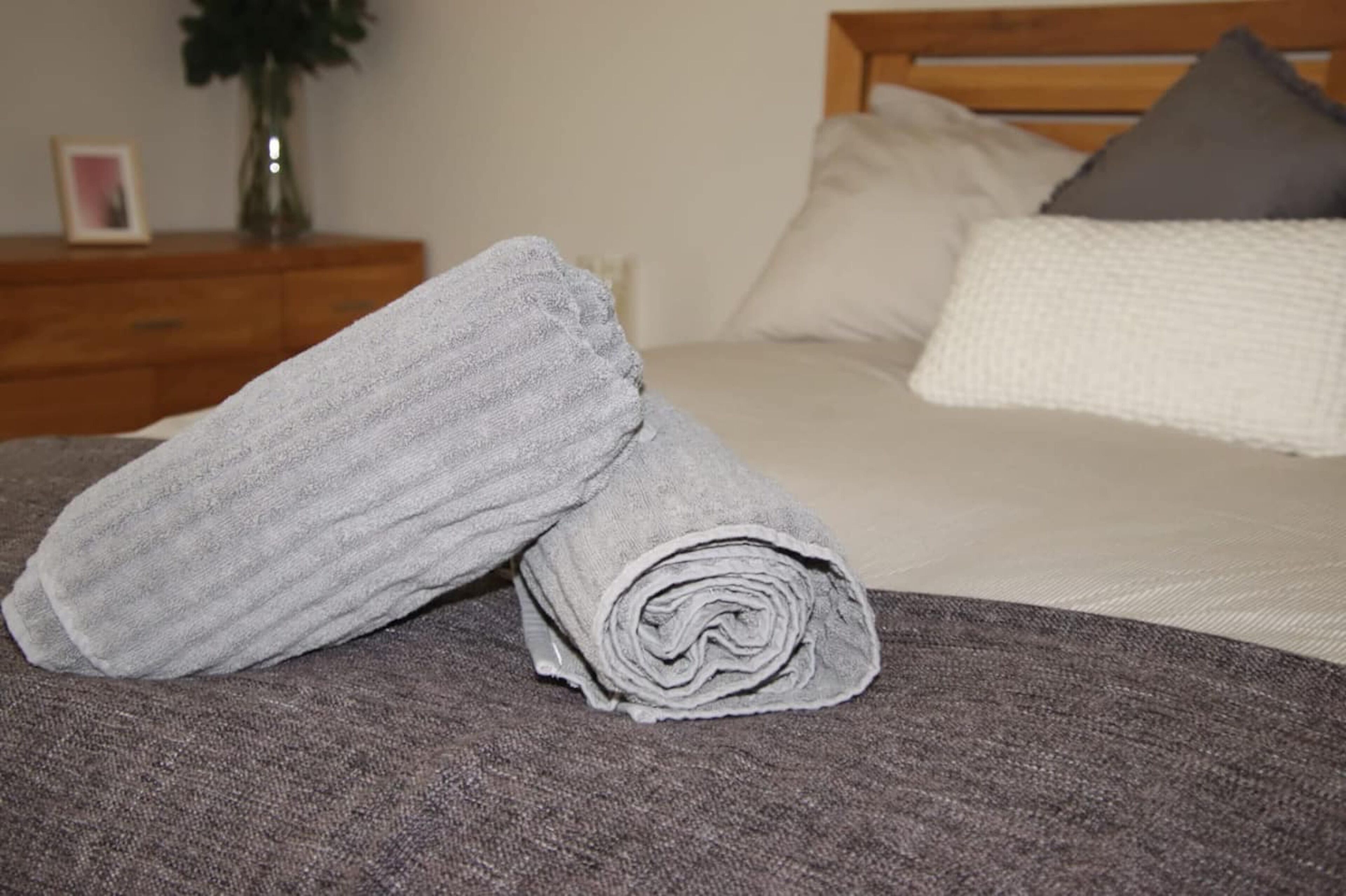 Stylish Mod Apt Near CBD Free Parking