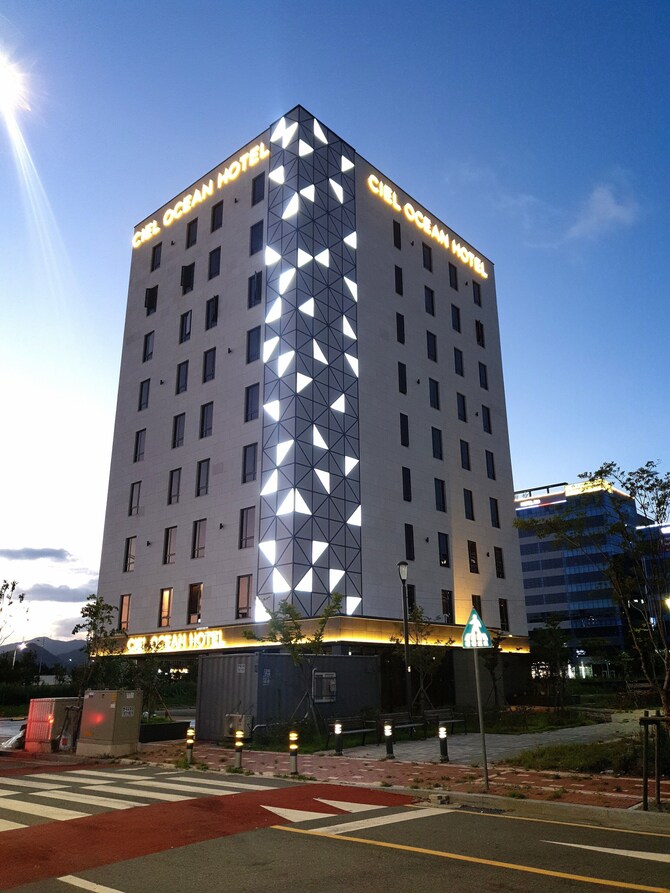 Busan Myeongji Ciel Ocean Hotel 口コミ 部屋写真 料金 お得情報 エクスペディア
