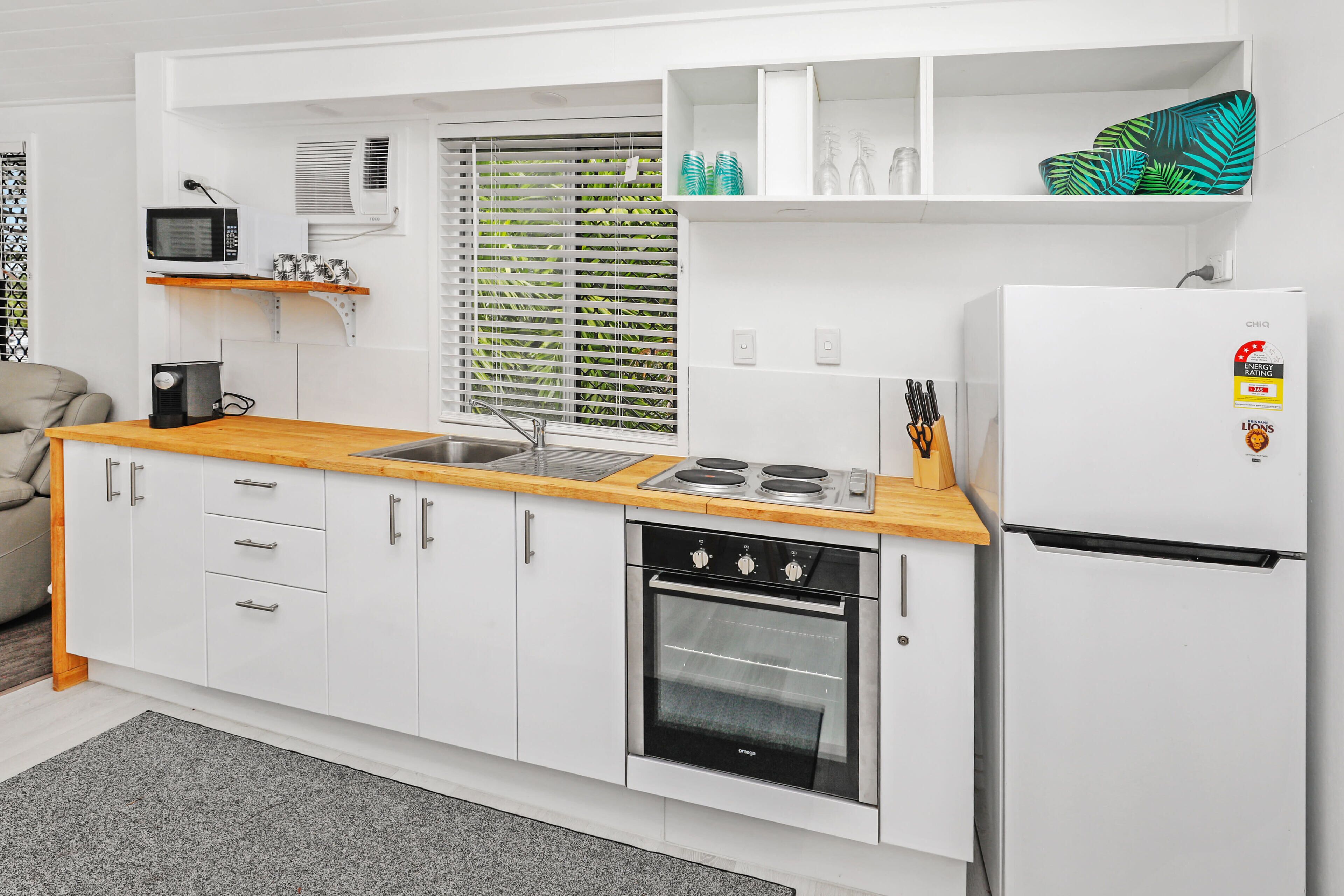 Tropical on Mckenzie MK1