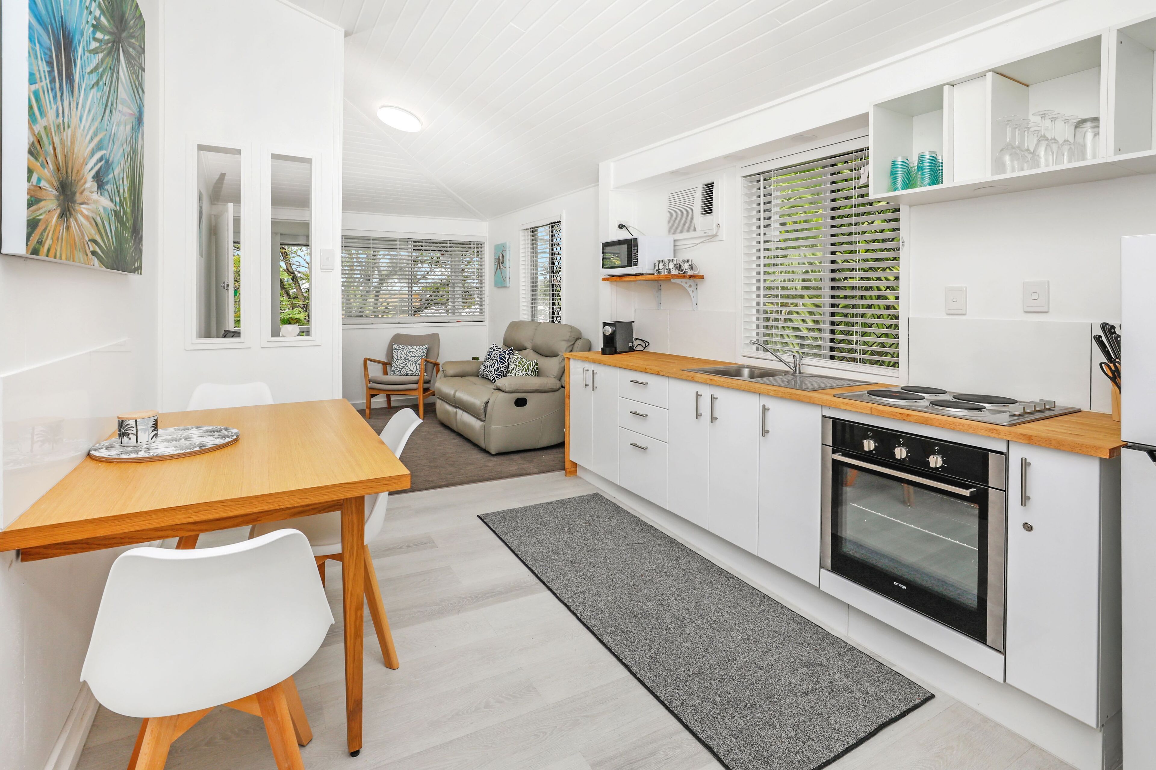 Tropical on Mckenzie MK1