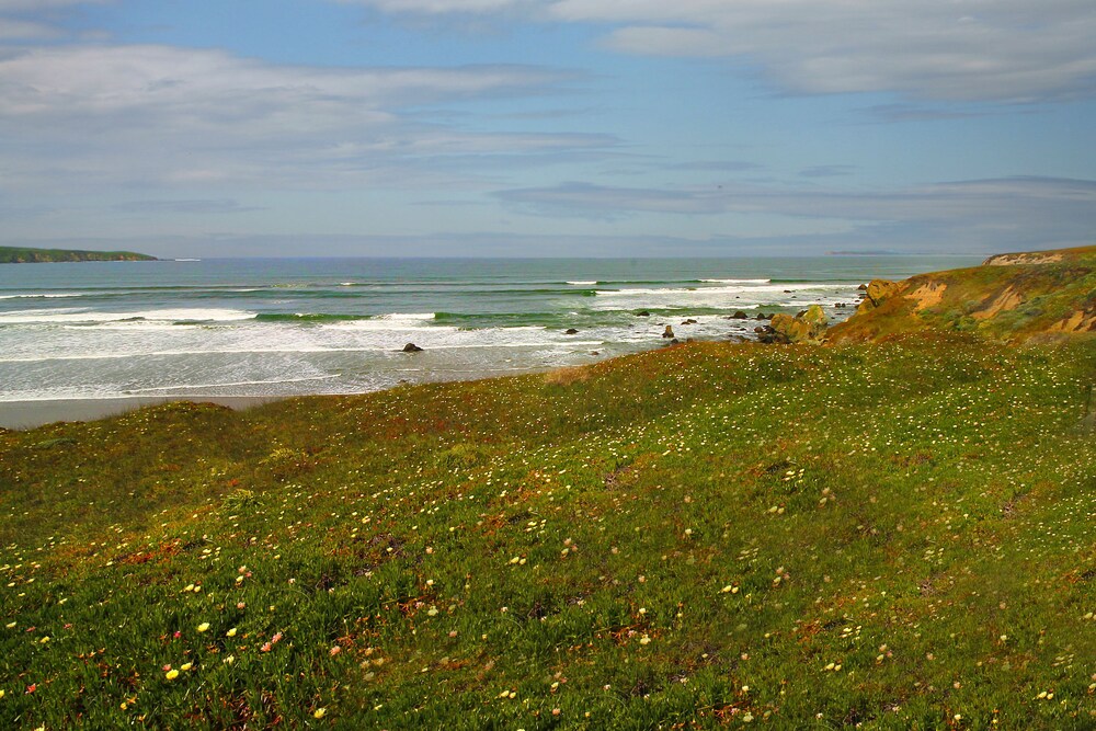 Cottage with three bedrooms just a short walk from the beach