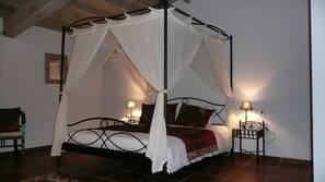 10 chambres, accès Internet